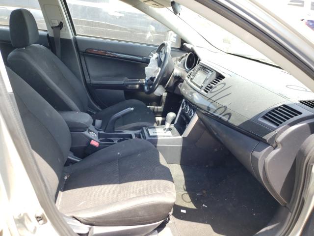 Photo 5 from auction – 2017 MITSUBISHI LANCER ES with VIN JA32U2FU2HU007103