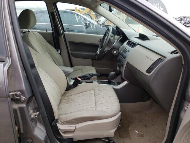 Photo 5 from auction – 2010 FORD FOCUS SE with VIN 1FAHP3FN2AW123547