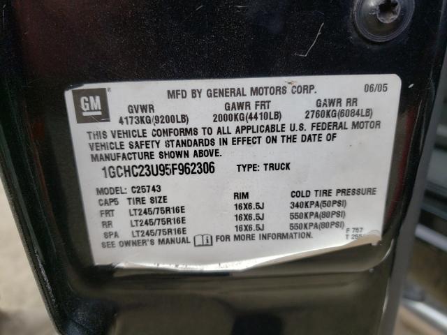 Photo 10 from auction – 2005 CHEVROLET SILVERADO with VIN 1GCHC23U95F962306