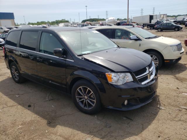 DODGE GRAND CARA 2017 with VIN 2C4RDGCG7HR858872 - Photo from auction