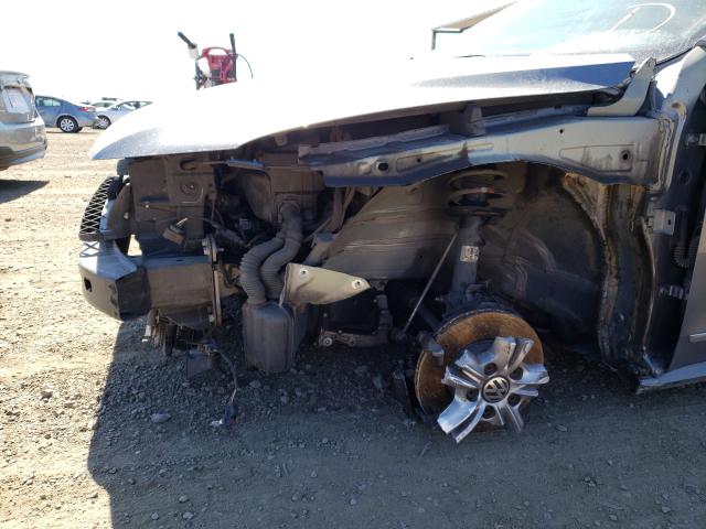 Photo 9 from auction – 2015 VOLKSWAGEN PASSAT SEL with VIN 1VWCV7A37FC030682