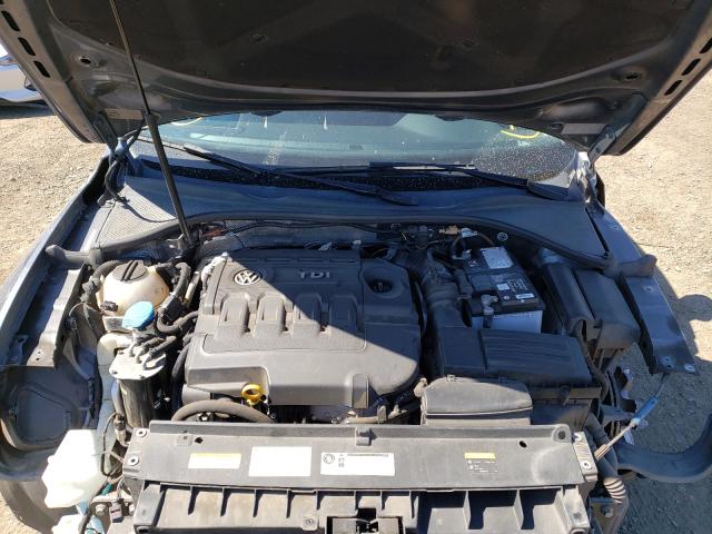 Photo 7 from auction – 2015 VOLKSWAGEN PASSAT SEL with VIN 1VWCV7A37FC030682