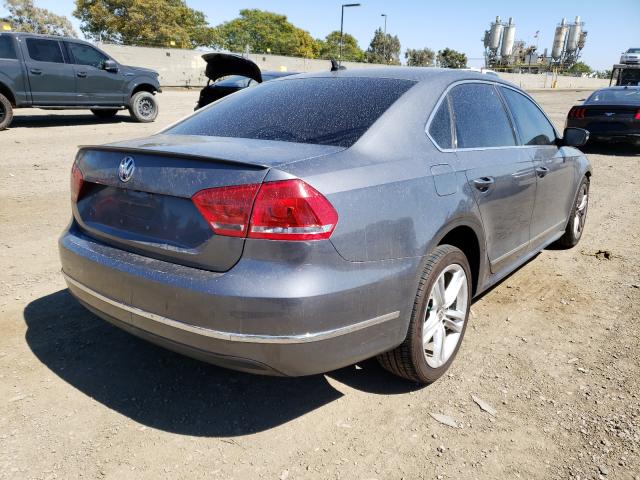 Photo 4 from auction – 2015 VOLKSWAGEN PASSAT SEL with VIN 1VWCV7A37FC030682