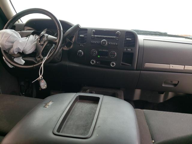 Photo 9 from auction – 2010 CHEVROLET SILVERADO with VIN 1GCSKSE39AZ104744