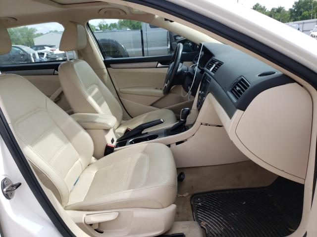 Photo 5 from auction – 2014 VOLKSWAGEN PASSAT SE with VIN 1VWBN7A39EC024246