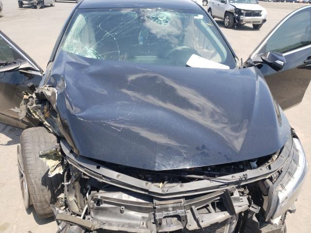 Photo 7 from auction – 2017 CHEVROLET MALIBU LT with VIN 1G1ZE5STXHF226495