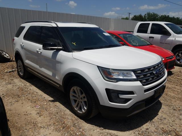 FORD EXPLORER X 2017 with VIN 1FM5K7D83HGB68447 - Photo from auction