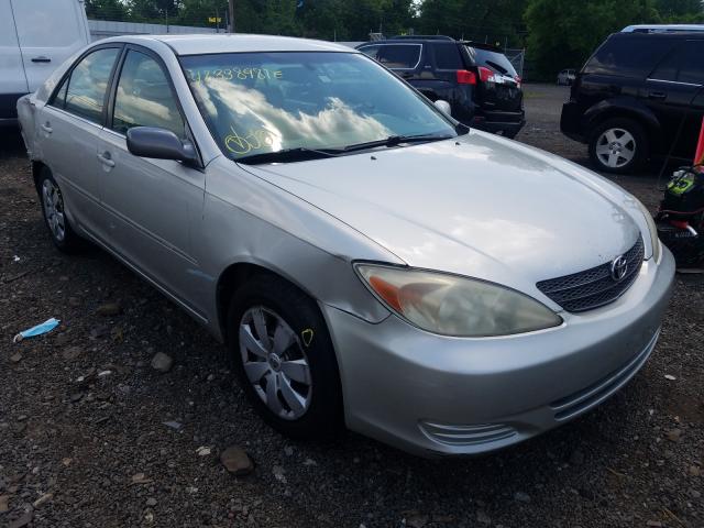 TOYOTA CAMRY LE 2002 with VIN 4T1BE30K22U062049 - Photo from auction