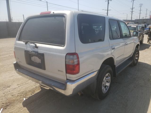 Photo 4 from auction – 1998 TOYOTA 4RUNNER SR with VIN JT3GN86R1W0060788