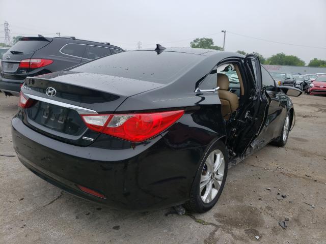 Photo 4 from auction – 2013 HYUNDAI SONATA SE with VIN 5NPEC4ACXDH710366