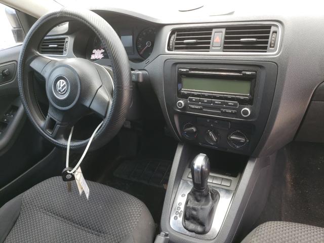 Photo 9 from auction – 2011 VOLKSWAGEN JETTA BASE with VIN 3VW2K7AJ5BM069170