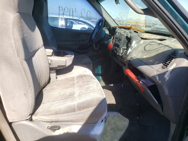 Photo 5 from auction – 1998 FORD F150 with VIN 1FTZX1727WNA87147
