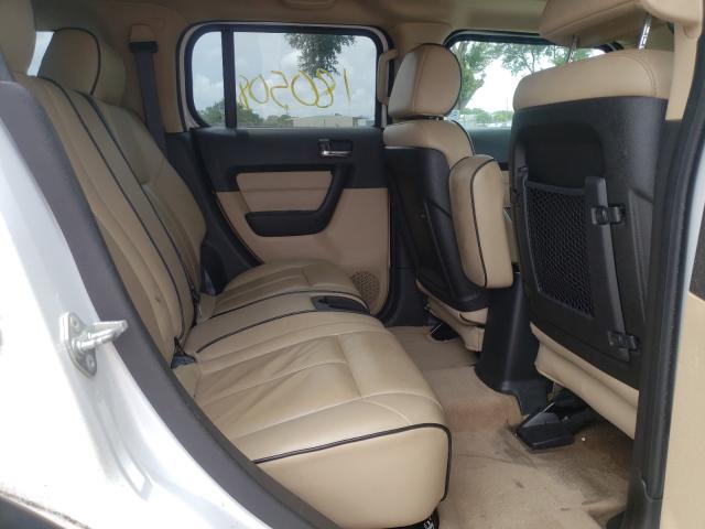 Photo 6 from auction – 2006 HUMMER H3 with VIN 5GTDN136868154970