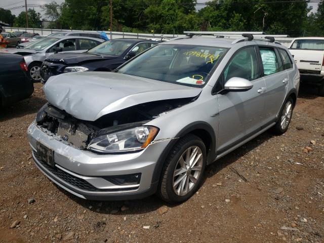 Photo 2 from auction – 2017 VOLKSWAGEN GOLF ALLTR with VIN 3VWH17AUXHM539404