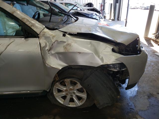 Photo 9 from auction – 2012 TOYOTA HIGHLANDER with VIN 5TDBK3EH6CS170433