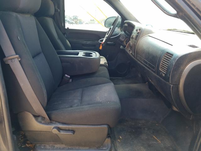 Photo 5 from auction – 2010 CHEVROLET SILVERADO with VIN 1GCPCPEX1AZ251708