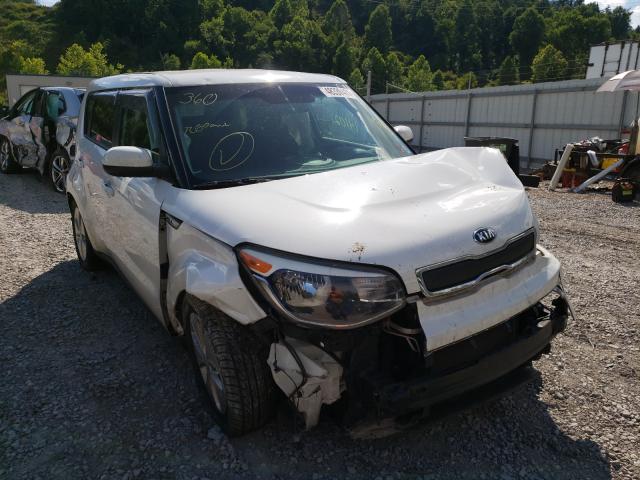 KIA SOUL 2015 with VIN KNDJN2A26F7228229 - Photo from auction