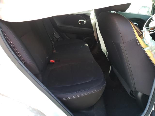 Photo 6 from auction – 2015 KIA SOUL with VIN KNDJN2A26F7228229
