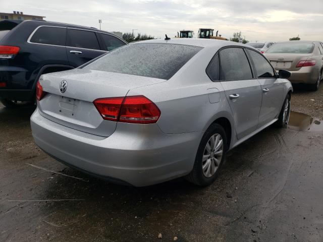 Photo 4 from auction – 2012 VOLKSWAGEN PASSAT S with VIN 1VWAP7A37CC014074