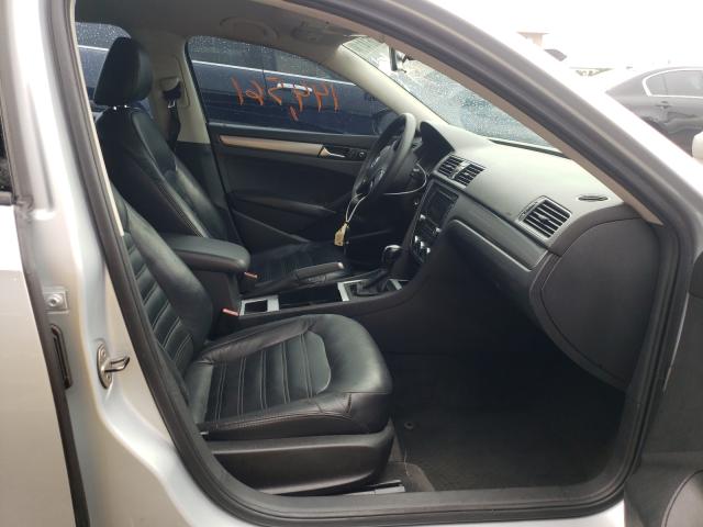 Photo 5 from auction – 2012 VOLKSWAGEN PASSAT S with VIN 1VWAP7A37CC014074