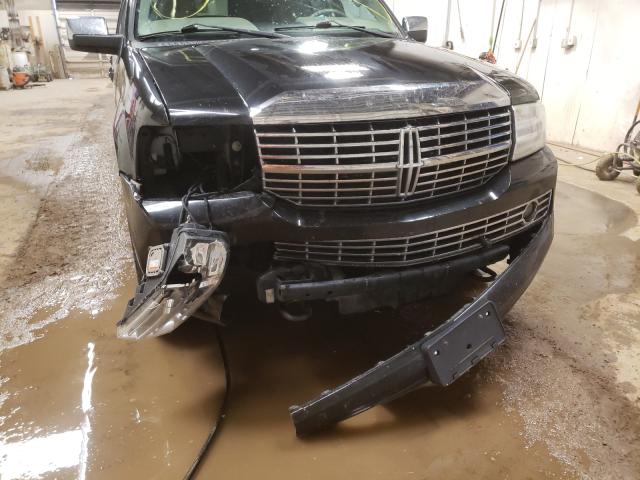 Photo 9 from auction – 2011 LINCOLN NAVIGATOR with VIN 5LMJJ3J50BEJ06430