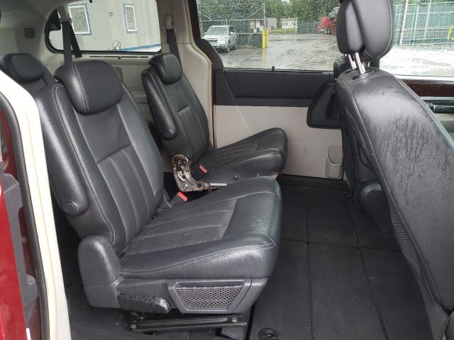 Photo 6 from auction – 2010 CHRYSLER TOWN & COU with VIN 2A4RR8DX2AR374873