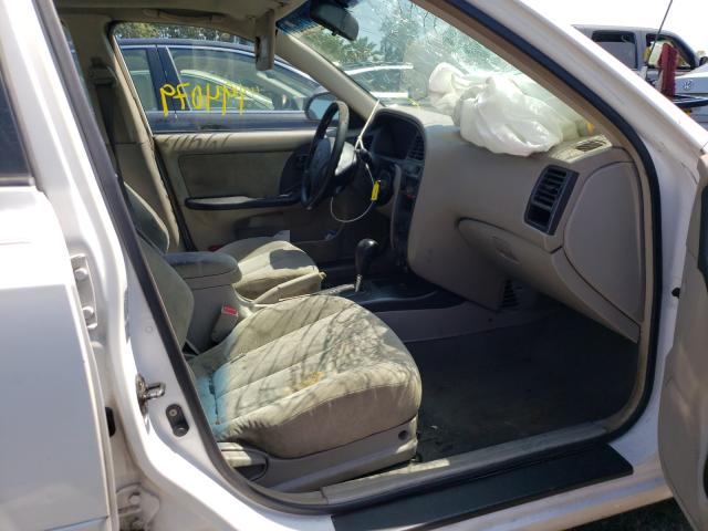 Photo 5 from auction – 2003 HYUNDAI ELANTRA with VIN KMHDN45D33U471011