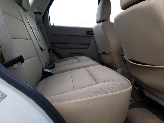 Photo 6 from auction – 2010 FORD ESCAPE XLS with VIN 1FMCU9C75AKD40602