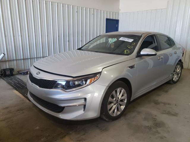 Photo 2 from auction – 2017 KIA OPTIMA LX with VIN 5XXGT4L35HG122558
