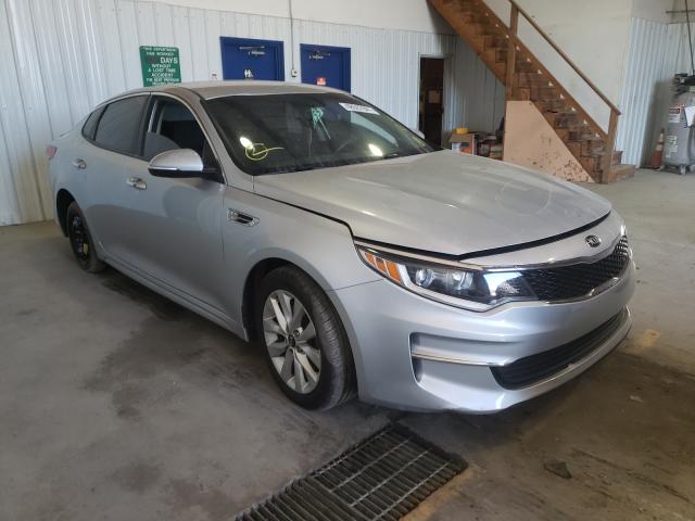 Photo 1 from auction – 2017 KIA OPTIMA LX with VIN 5XXGT4L35HG122558