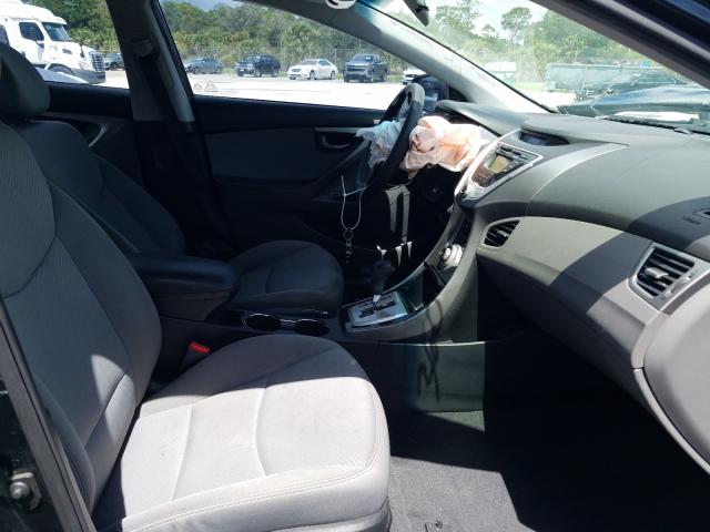 Photo 5 from auction – 2012 HYUNDAI ELANTRA GL with VIN 5NPDH4AE9CH119328