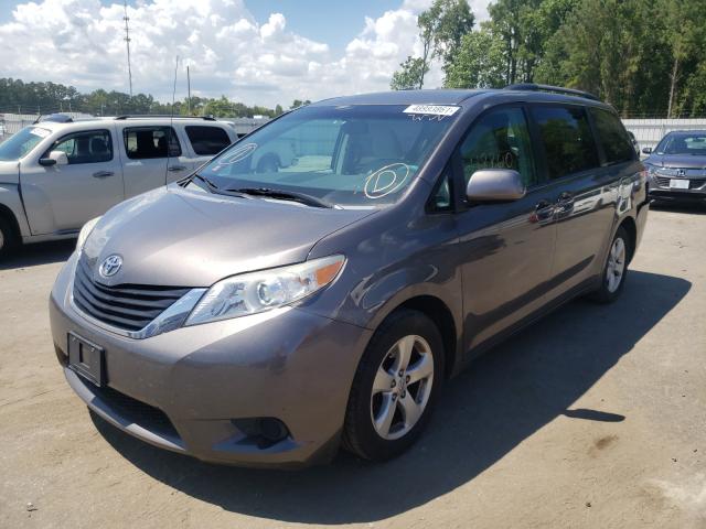 Photo 2 from auction – 2012 TOYOTA SIENNA LE with VIN 5TDKK3DC4CS211793
