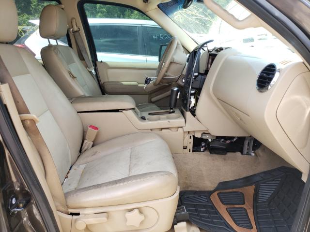 Photo 5 from auction – 2006 FORD EXPLORER X with VIN 1FMEU73E86UA24649