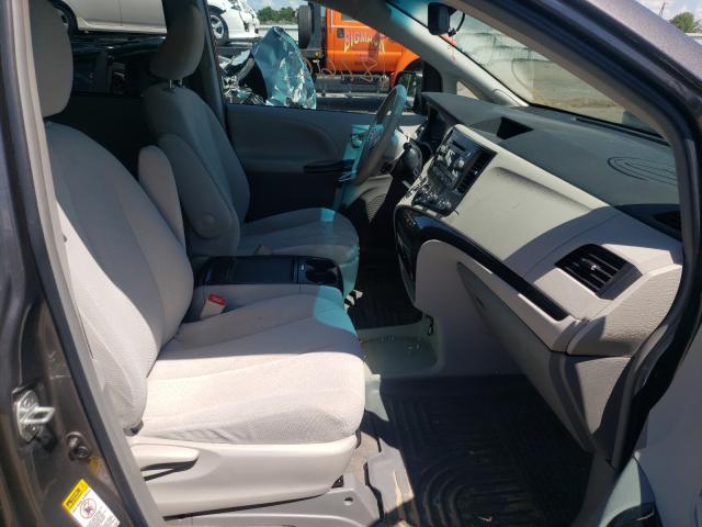 Photo 5 from auction – 2012 TOYOTA SIENNA LE with VIN 5TDKK3DC4CS211793