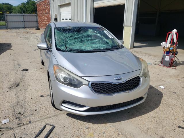 KIA FORTE LX 2014 with VIN KNAFX4A68E5081403 - Photo from auction