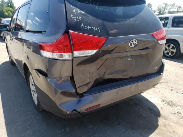 Photo 9 from auction – 2012 TOYOTA SIENNA LE with VIN 5TDKK3DC4CS211793