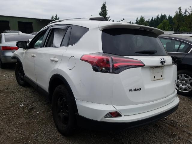 Photo 3 from auction – 2016 TOYOTA RAV4 LE with VIN JTMBFREV9GJ092360