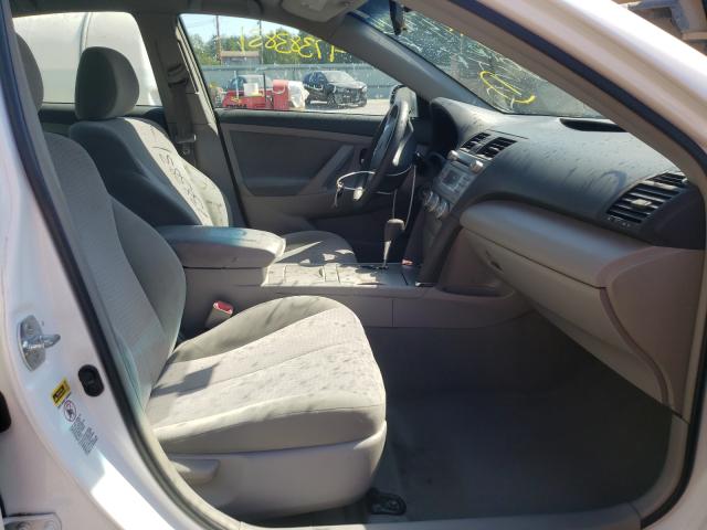 Photo 5 from auction – 2011 TOYOTA CAMRY BASE with VIN 4T1BF3EK1BU763171