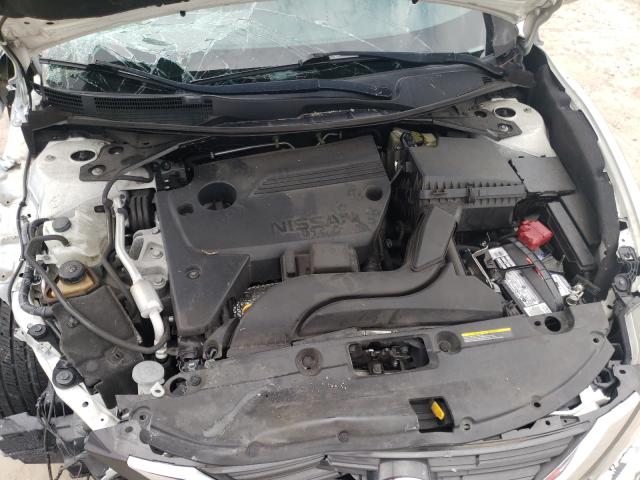 Photo 7 from auction – 2016 NISSAN ALTIMA 2.5 with VIN 1N4AL3AP9GC138403