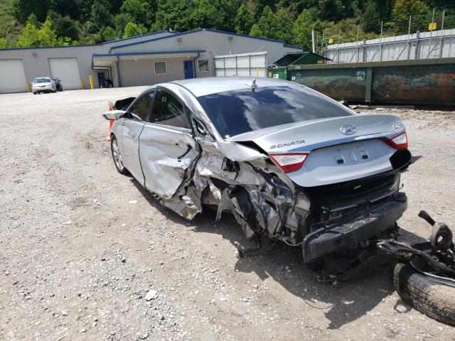Photo 3 from auction – 2011 HYUNDAI SONATA SE with VIN 5NPEC4AB3BH294746
