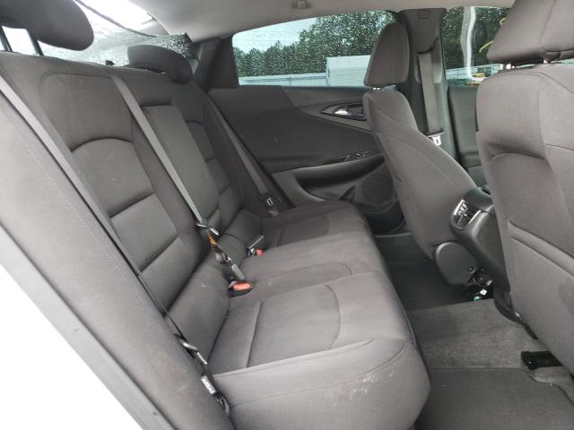 Photo 6 from auction – 2020 CHEVROLET MALIBU LT with VIN 1G1ZD5ST7LF094923