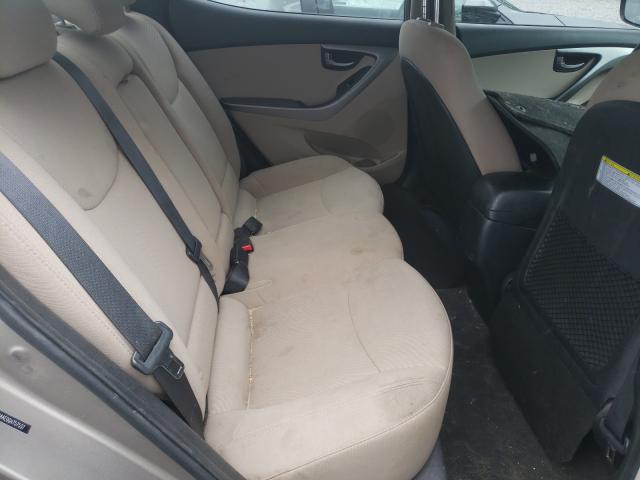 Photo 6 from auction – 2016 HYUNDAI ELANTRA SE with VIN 5NPDH4AE0GH757537