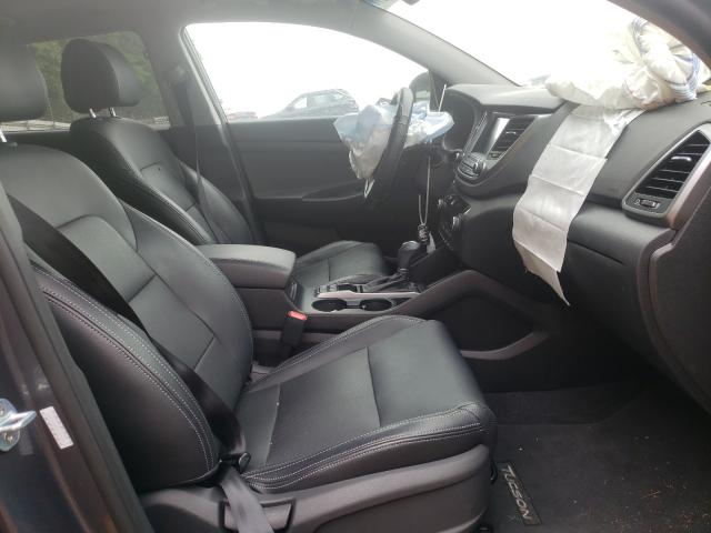 Photo 5 from auction – 2018 HYUNDAI TUCSON VAL with VIN KM8J33A29JU782866
