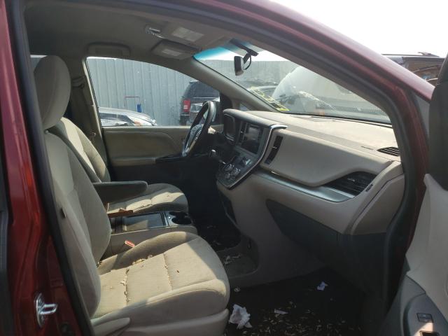 Photo 5 from auction – 2017 TOYOTA SIENNA LE with VIN 5TDKZ3DC0HS818678
