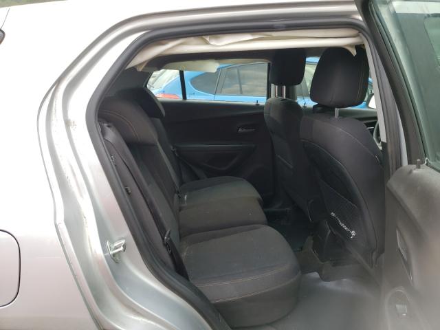 Photo 6 from auction – 2018 CHEVROLET TRAX LS with VIN 3GNCJNSB1JL367278