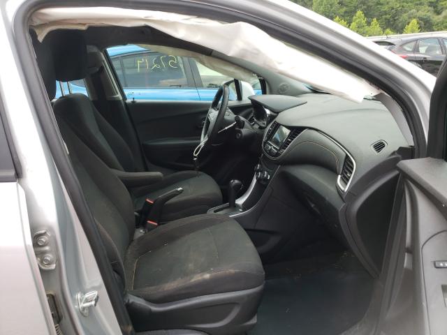 Photo 5 from auction – 2018 CHEVROLET TRAX LS with VIN 3GNCJNSB1JL367278