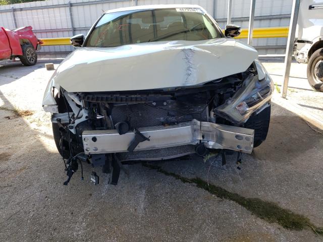 Photo 9 from auction – 2017 NISSAN MAXIMA 3.5 with VIN 1N4AA6AP3HC368835