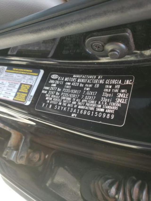 Photo 10 from auction – 2011 KIA SORENTO BA with VIN 5XYKT3A16BG150989