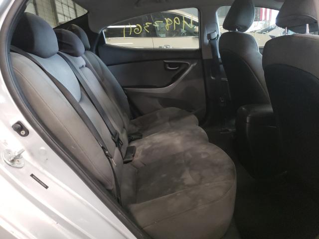 Photo 6 from auction – 2012 HYUNDAI ELANTRA GL with VIN 5NPDH4AE7CH066659