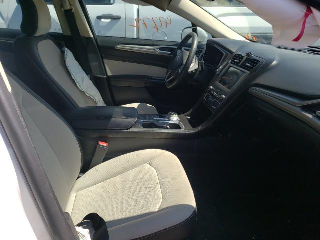 Photo 5 from auction – 2019 FORD FUSION SE with VIN 3FA6P0HD9KR148427
